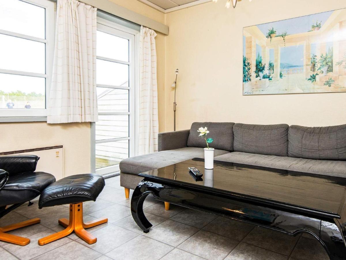 4 Person Holiday Home In R M Sonderby  Luaran gambar